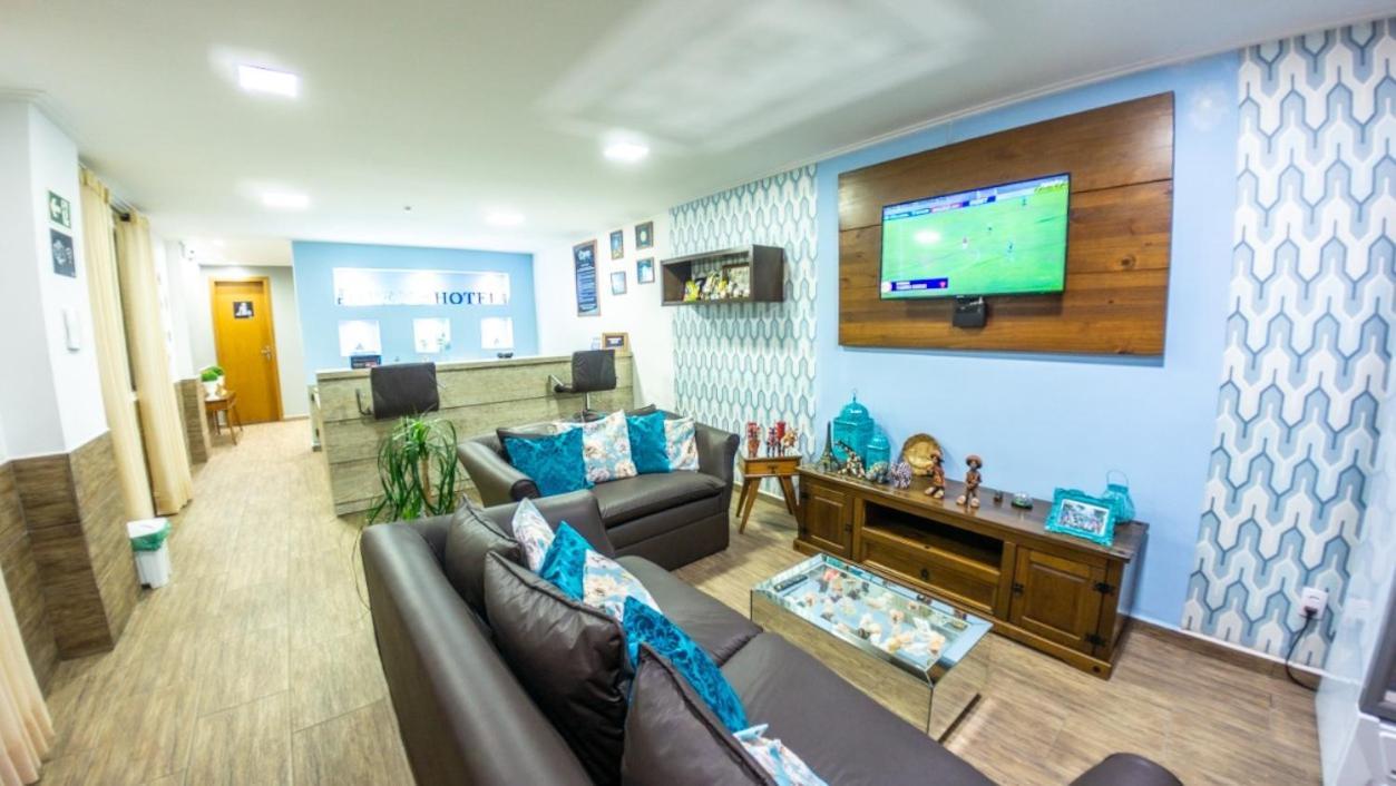 Open Hotel Telemaco Borba Exterior photo