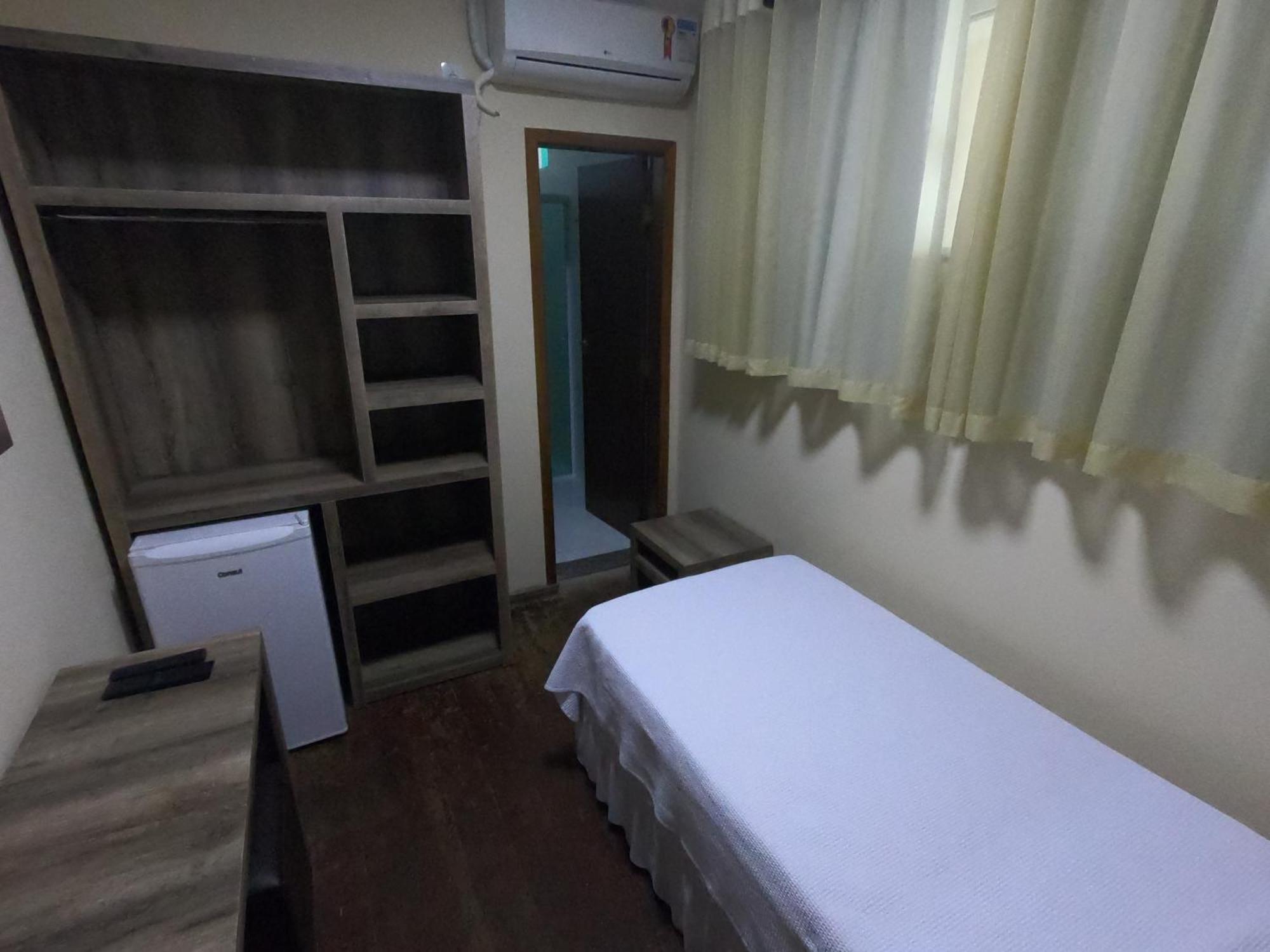 Open Hotel Telemaco Borba Exterior photo