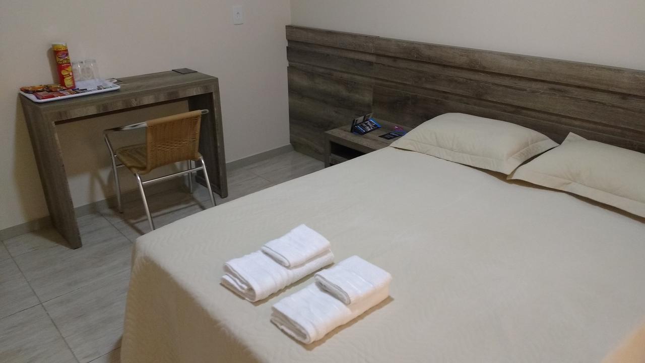 Open Hotel Telemaco Borba Exterior photo