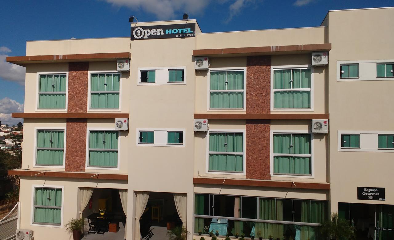 Open Hotel Telemaco Borba Exterior photo